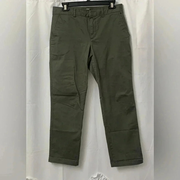 Women’s Gap Straight Khaki Cropped Pants Size 6 Petite Green EUC - Picture 2 of 8